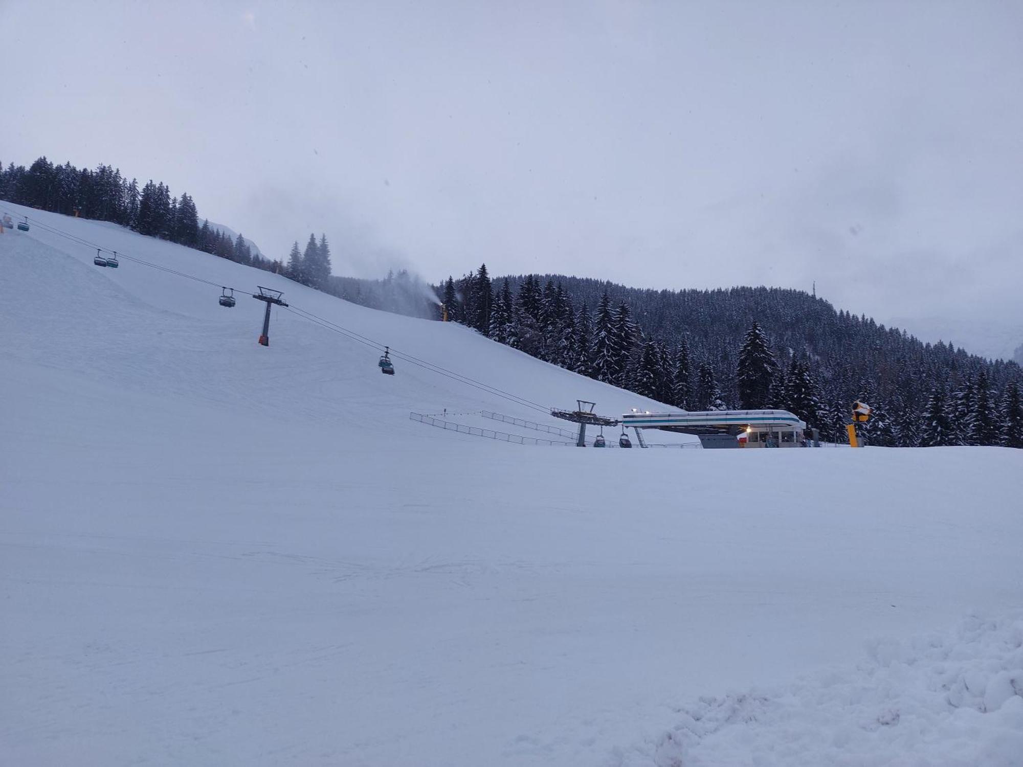Blosegghof Bergchalets Waldblick Racines Eksteriør bilde