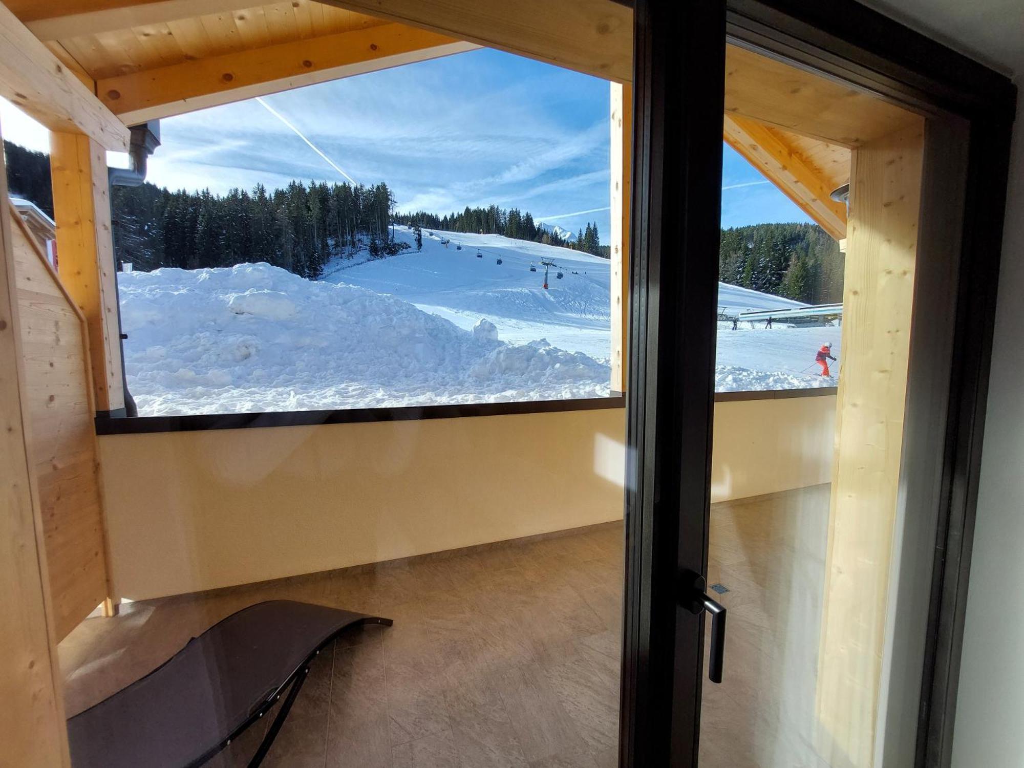 Blosegghof Bergchalets Waldblick Racines Eksteriør bilde